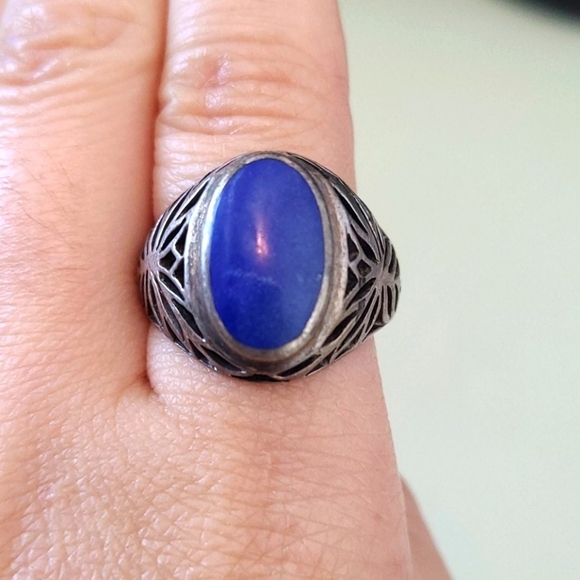 Vintage Sterling Silver and Blue Stone Ring - Picture 1 of 7